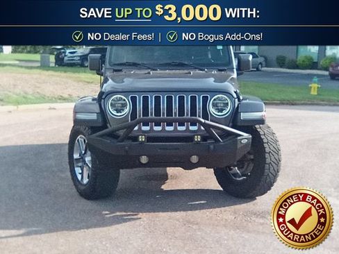 Used 2018 Jeep Wrangler Unlimited Sahara AWD/4WD image 11
