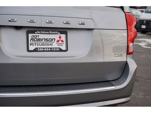 Used 2017 Dodge Grand Caravan SE w/ Power Window Group image 10