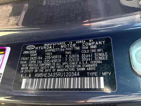 Used 2024 Hyundai Kona Limited FWD image 33