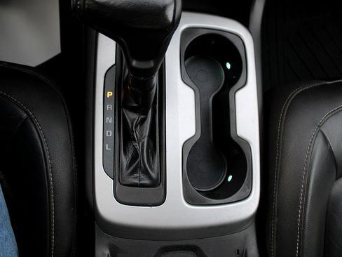 Used 2018 Chevrolet Colorado ZR2 w/ ZR2 Dusk Special Edition image 19