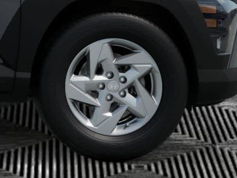 New 2026 Hyundai Kona SE image 8