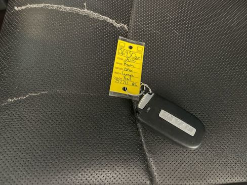 Used 2015 RAM 1500 Laramie w/ Convenience Group image 26