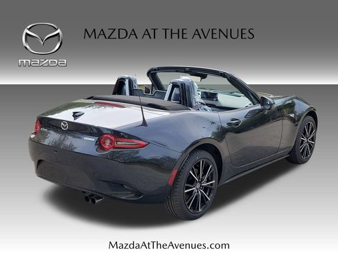 New 2026 MAZDA MX-5 Miata Grand Touring RWD image 5