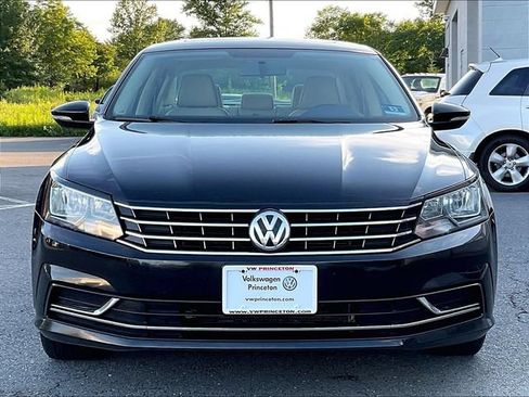 Used 2016 Volkswagen Passat 1.8T SE FWD image 10