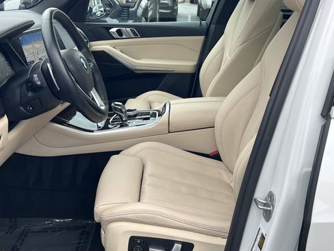 Used 2022 BMW X5 xDrive45e w/ Executive Package image 13