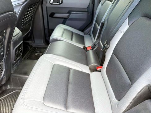 Used 2024 Ford Bronco Black Diamond AWD/4WD image 9