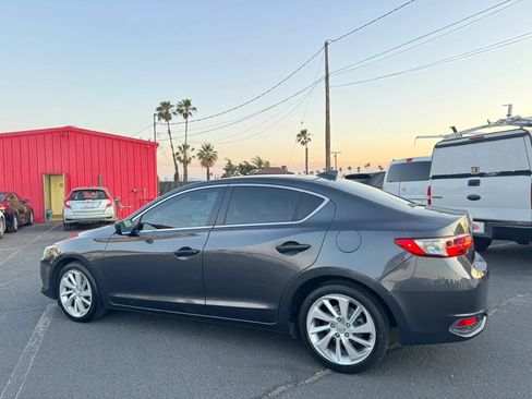 Used 2016 Acura ILX FWD image 4