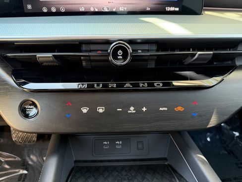 Used 2025 Nissan Murano SL AWD/4WD image 23