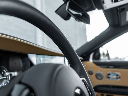 Used 2022 Rolls-Royce Ghost w/ Ghost Package image 35