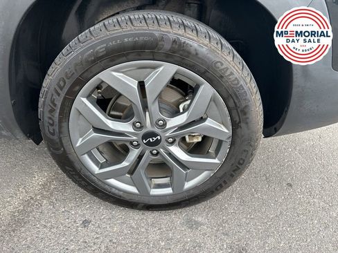 Used 2024 Kia Seltos S AWD/4WD image 7