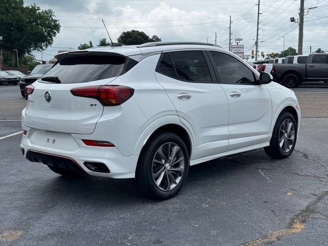 Used 2022 Buick Encore GX Select w/ Sport Touring Package AWD/4WD image 5