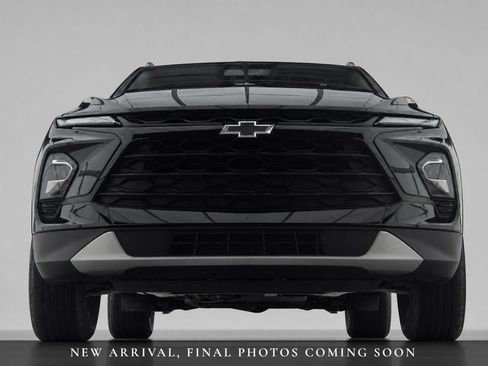 Used 2024 Chevrolet Blazer LT w/ Midnight/Sport Edition FWD image 5