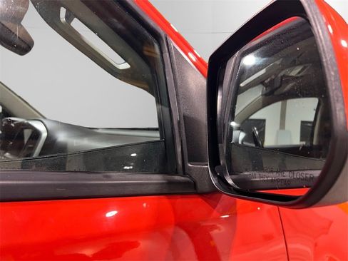 Used 2019 Chevrolet Colorado ZR2 image 12