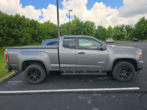 Used 2021 GMC Canyon Elevation Standard w/ Convenience Package AWD/4WD image 2
