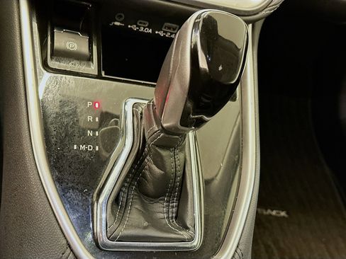 Used 2025 Subaru Outback Premium image 25
