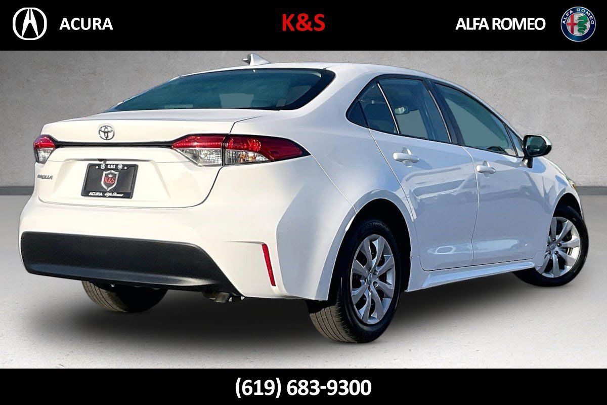 Used 2024 Toyota Corolla LE FWD image 34