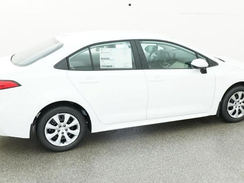 New 2026 Toyota Corolla LE FWD image 10