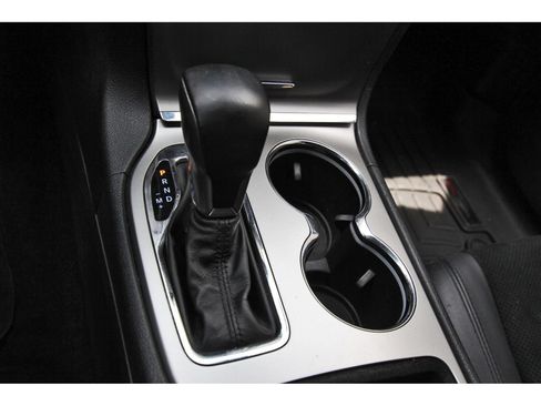 Used 2018 Jeep Grand Cherokee Altitude AWD/4WD image 26