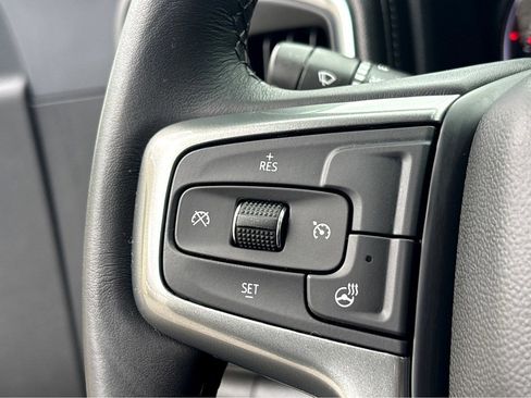 Used 2022 Chevrolet Silverado 1500 RST AWD/4WD image 10