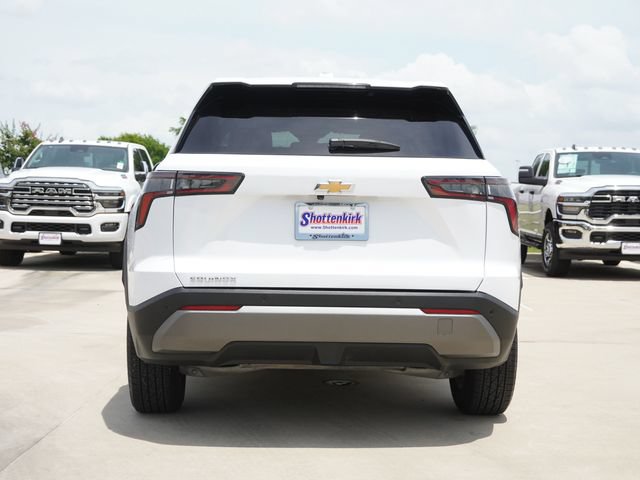 Used 2026 Chevrolet Equinox LT w/ Convenience Package II FWD image 8