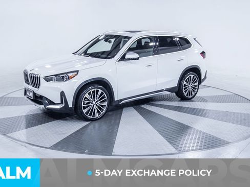 Used 2023 BMW X1 xDrive28i w/ Premium Package AWD/4WD image 3