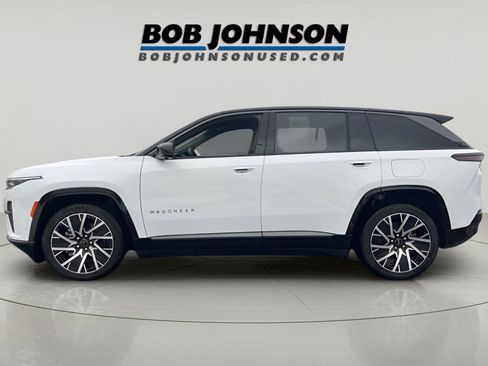 Used 2025 Jeep Wagoneer S Limited image 4