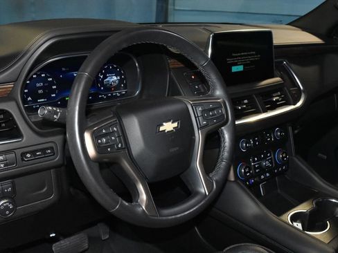 Used 2023 Chevrolet Tahoe High Country w/ Premium Package 2 AWD/4WD image 2