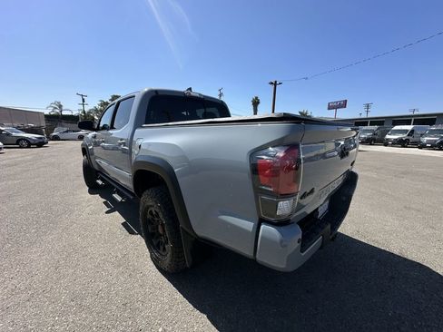Used 2017 Toyota Tacoma TRD Pro image 32