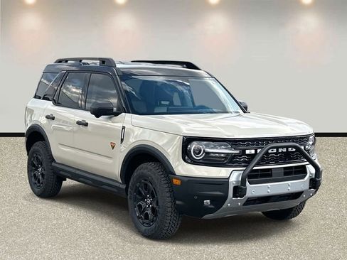 New 2025 Ford Bronco Sport Badlands w/ Sasquatch Badlands Package image 3