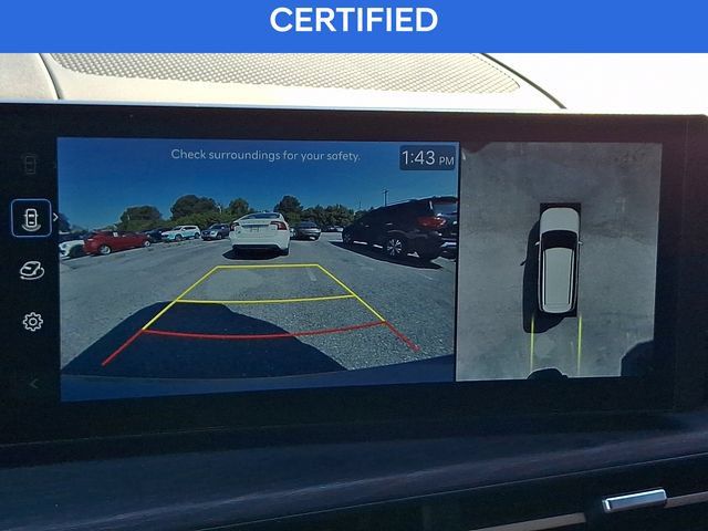 Certified 2025 Hyundai Santa Fe Limited AWD/4WD image 19