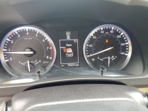 Used 2016 Toyota Highlander XLE AWD/4WD image 21