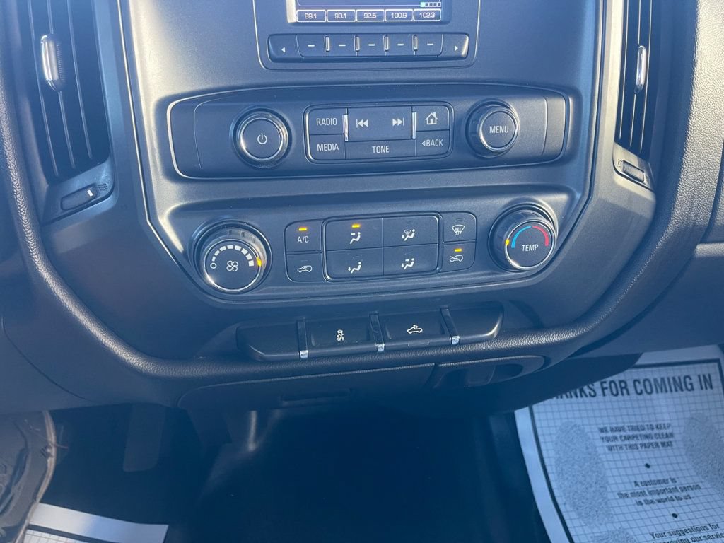 Used 2017 Chevrolet Silverado 1500 W/T RWD image 17
