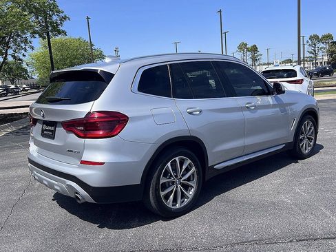 Used 2019 BMW X3 xDrive30i w/ Premium Package AWD/4WD image 3