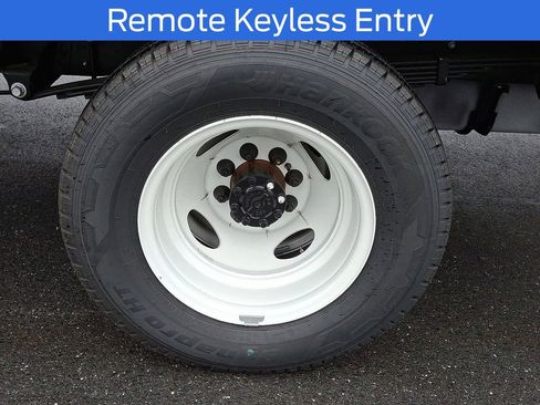 New 2025 Ford E-450 and Econoline 450 Super Duty w/ Driver's Safety Package image 5