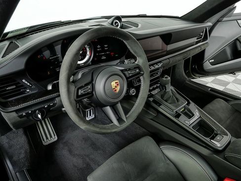 Certified 2023 Porsche 911 GT3 image 4