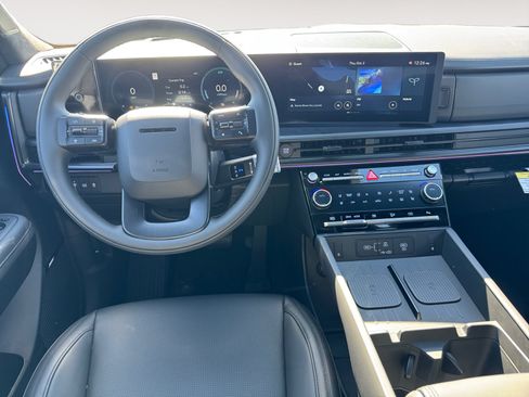 New 2026 Hyundai Santa Fe Calligraphy AWD/4WD image 10