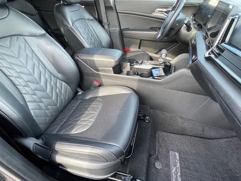 Used 2024 Kia Sportage X-Line image 10