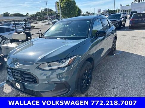 Used 2023 Honda HR-V Sport image 2