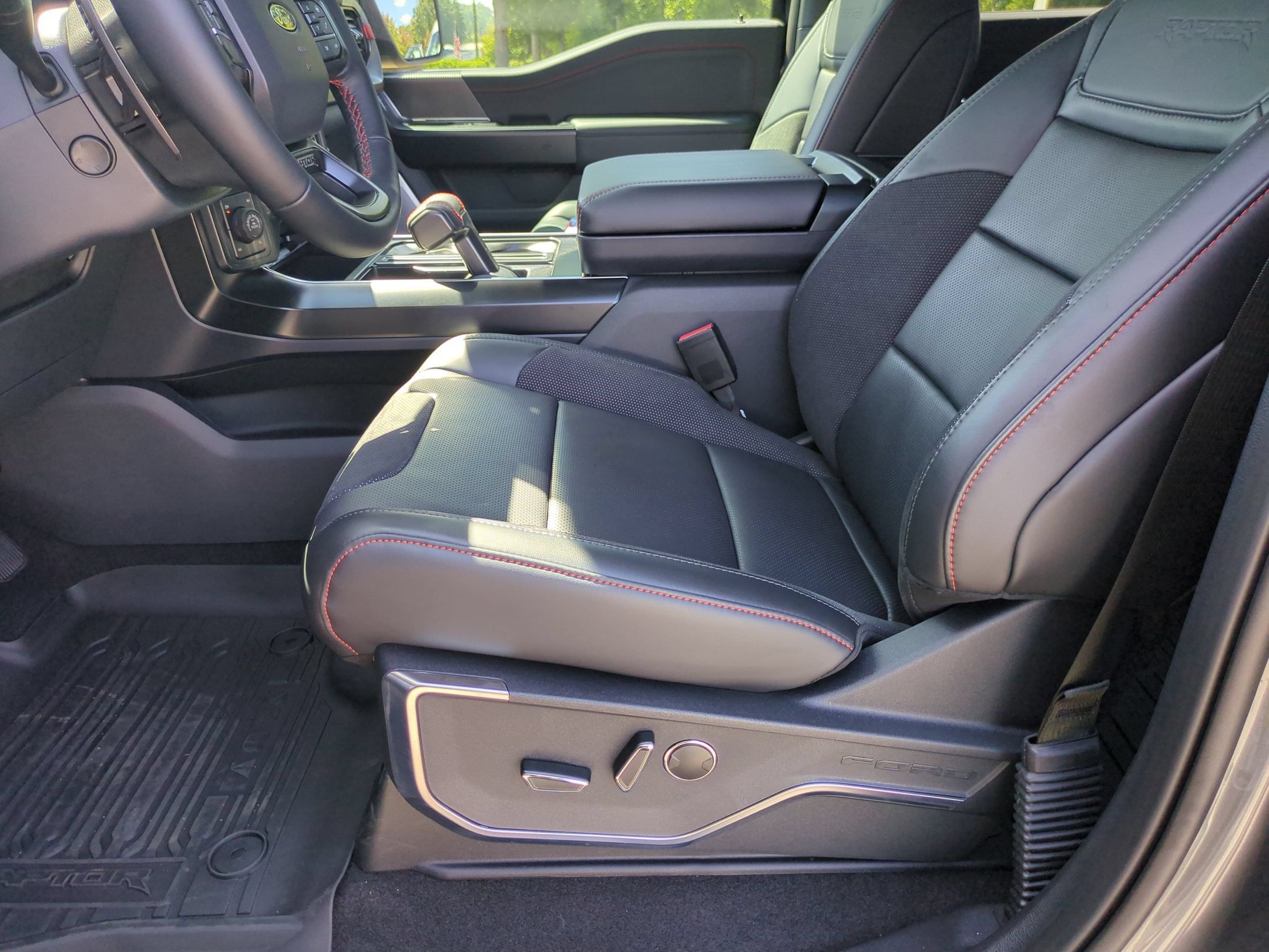 New 2026 Ford F150 Raptor AWD/4WD image 12