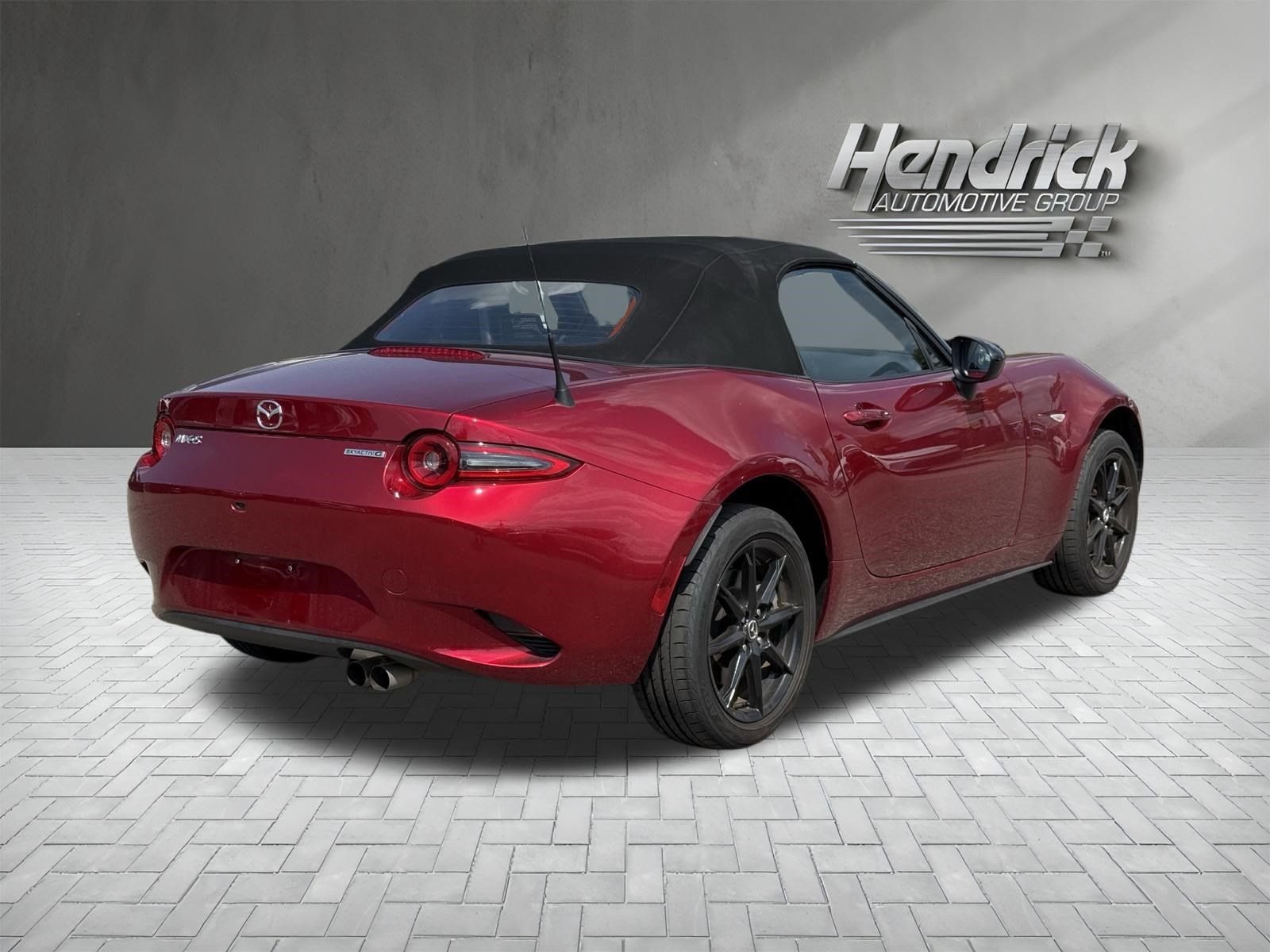 Used 2025 MAZDA MX-5 Miata Sport RWD image 10