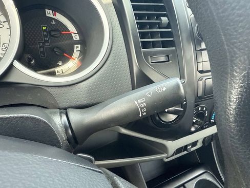 Used 2012 Toyota Tacoma 4x4 Regular Cab image 22