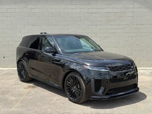 Used 2024 Land Rover Range Rover Sport AWD/4WD image 18
