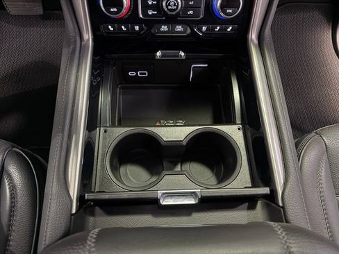 Certified 2024 GMC Yukon Denali image 23