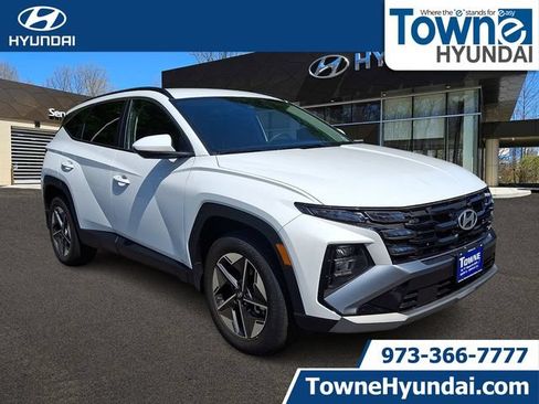 Certified 2026 Hyundai Tucson SEL Plus AWD/4WD image 1