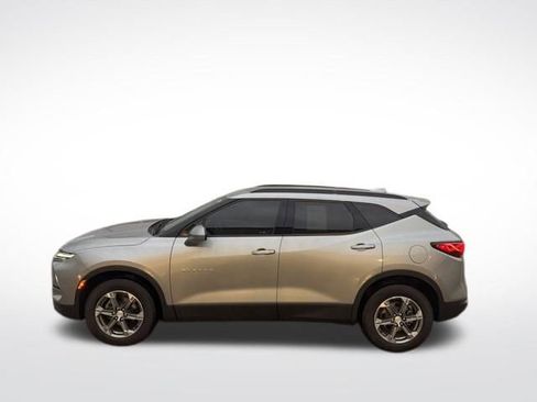 Used 2023 Chevrolet Blazer LT w/ Convenience Package FWD image 6