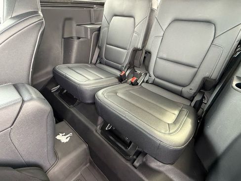 Used 2025 Ford Bronco Badlands w/ Sasquatch Package image 13