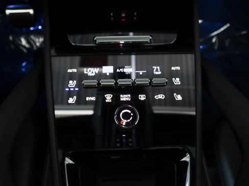 New 2026 Porsche Cayenne S image 23