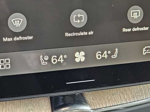 New 2026 Volvo XC60 B5 Core w/ Protection Package image 28