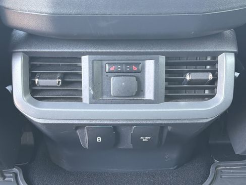 Used 2024 Ford F150 Lariat w/ Equipment Group 502A High AWD/4WD image 30