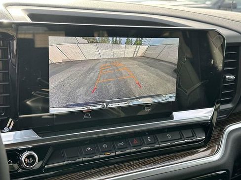 New 2026 GMC Sierra 1500 Elevation image 14